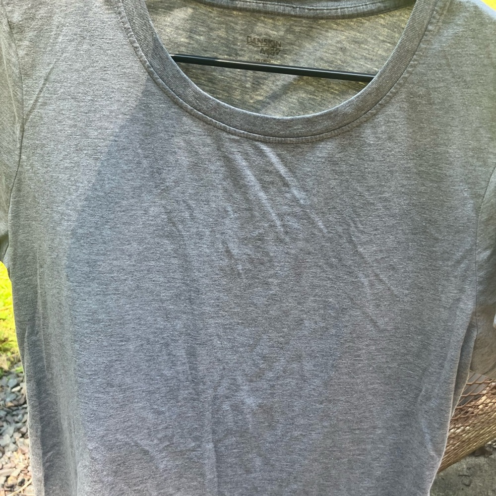 Danskin Gray Short Sleeve Tee